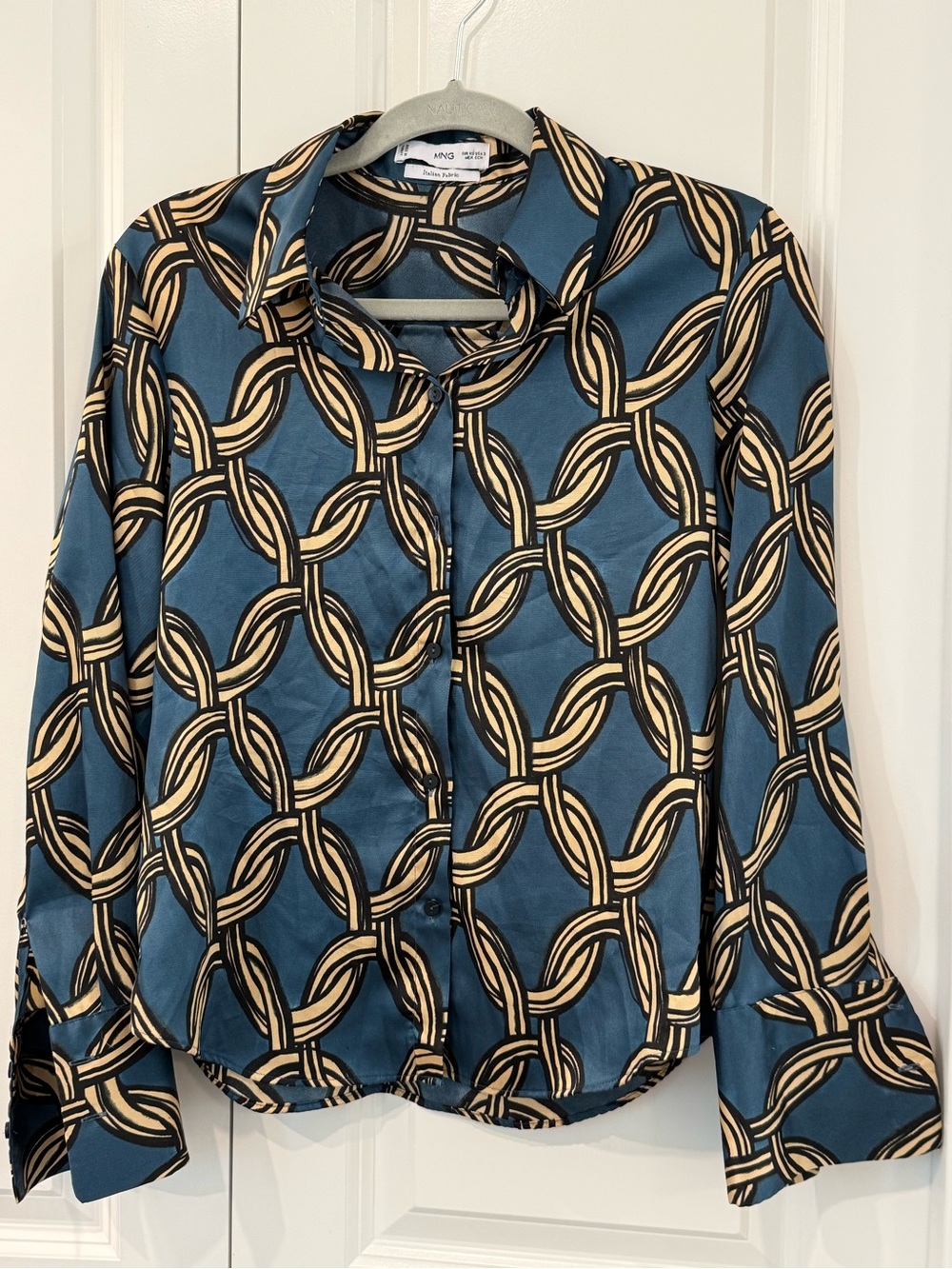 Mango Blue Satin Chain-Print Button-Down Blouse Katea Model Italian Fabric